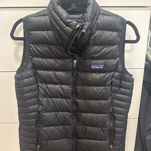 Patagonia Quilted Black Vest